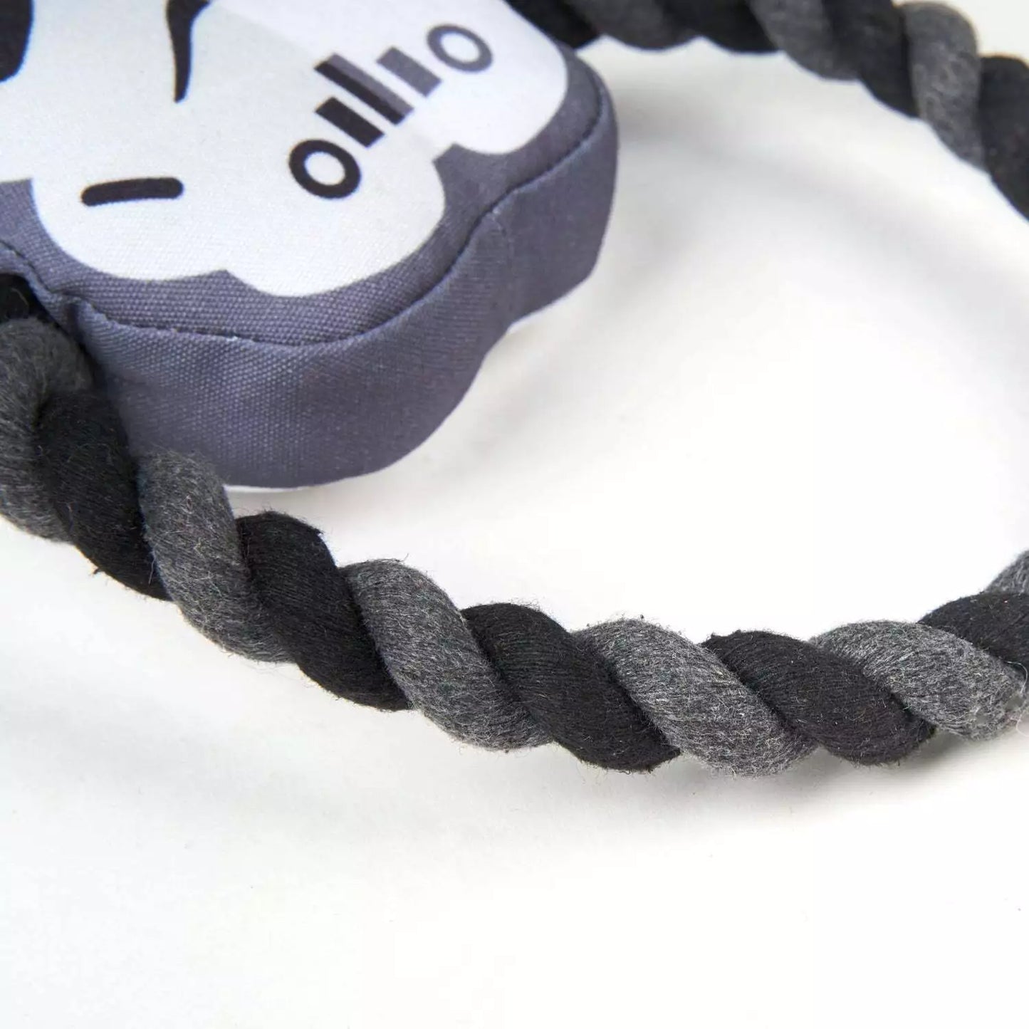 Cerda | Star Wars Storm Trooper Squeaky Plush and Rope Dog Toy Loop