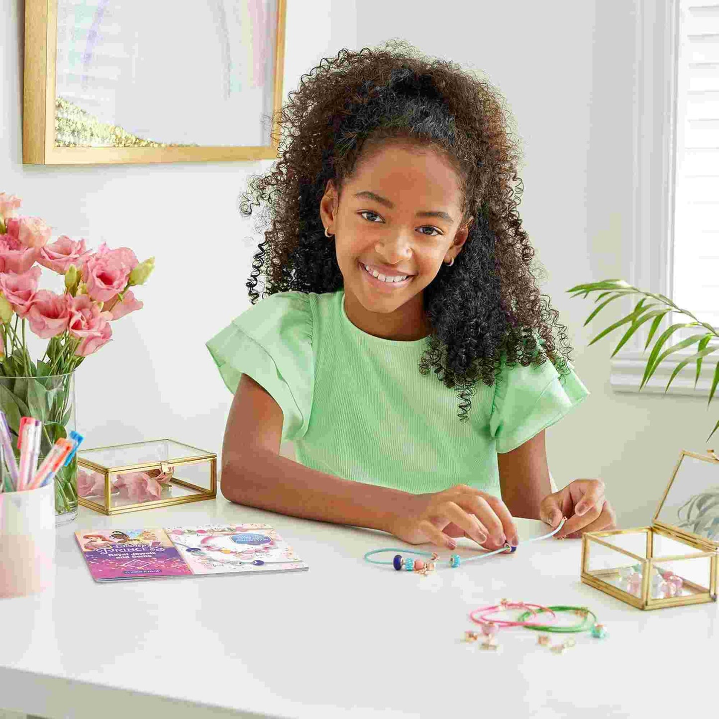 Make it Real | Disney Princess Bracelet Making Kit Craft Set