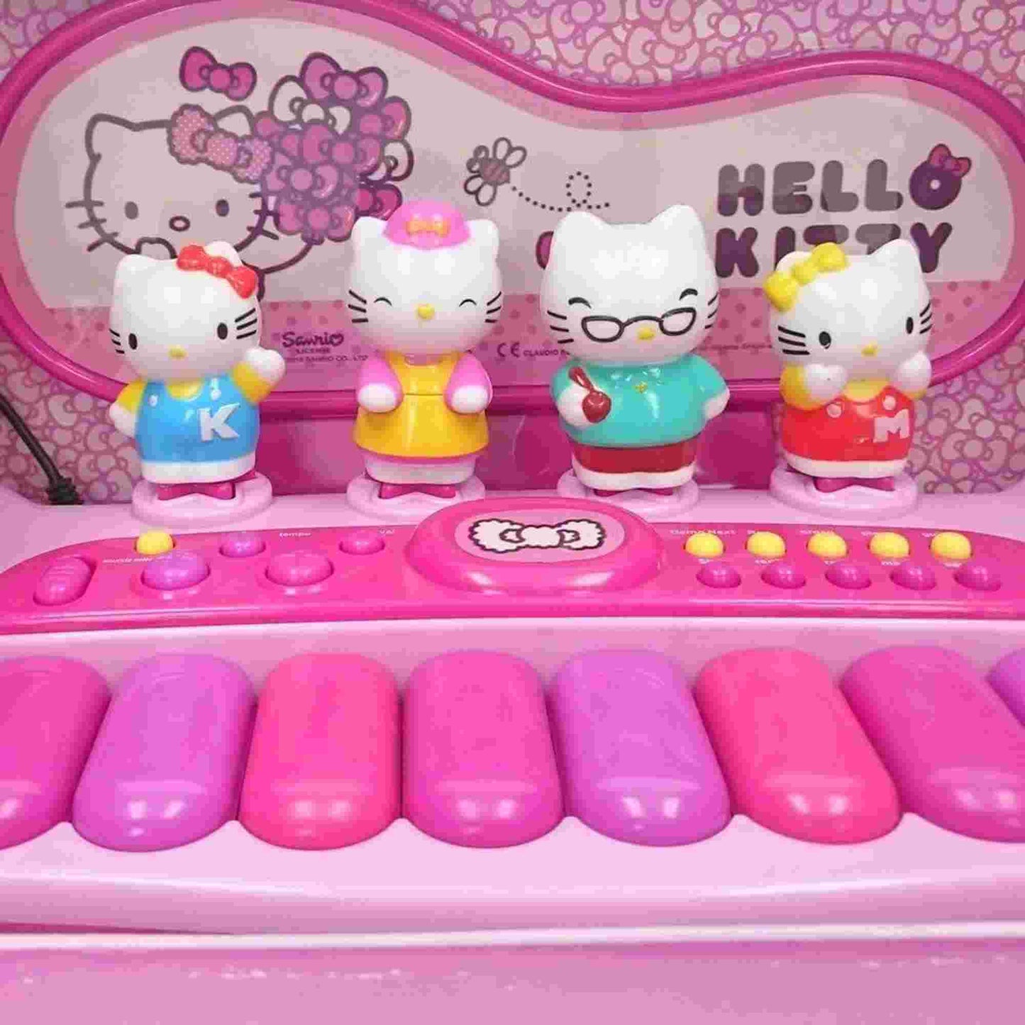 Reig | Hello Kitty Electric Piano with Figures
