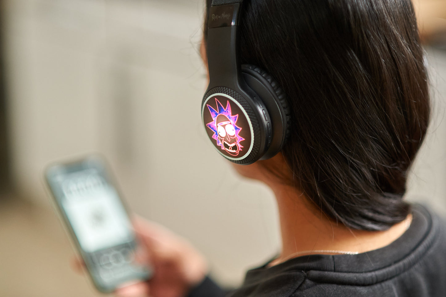 Lazerbuilt | Rick & Morty Light-Up Bluetooth Headphones