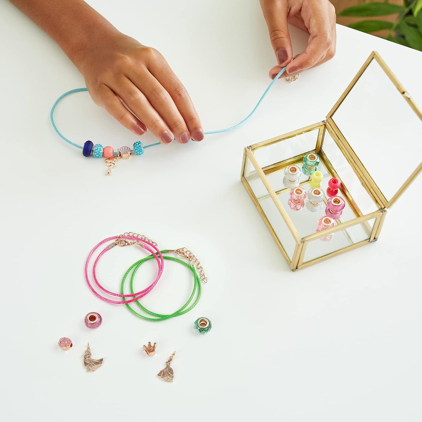 Make it Real | Disney Princess Bracelet Making Kit Craft Set