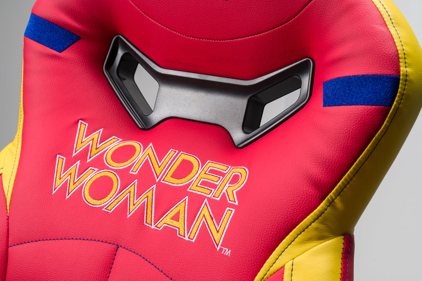 Subsonic | Wonder Woman Junior Gaming Chair