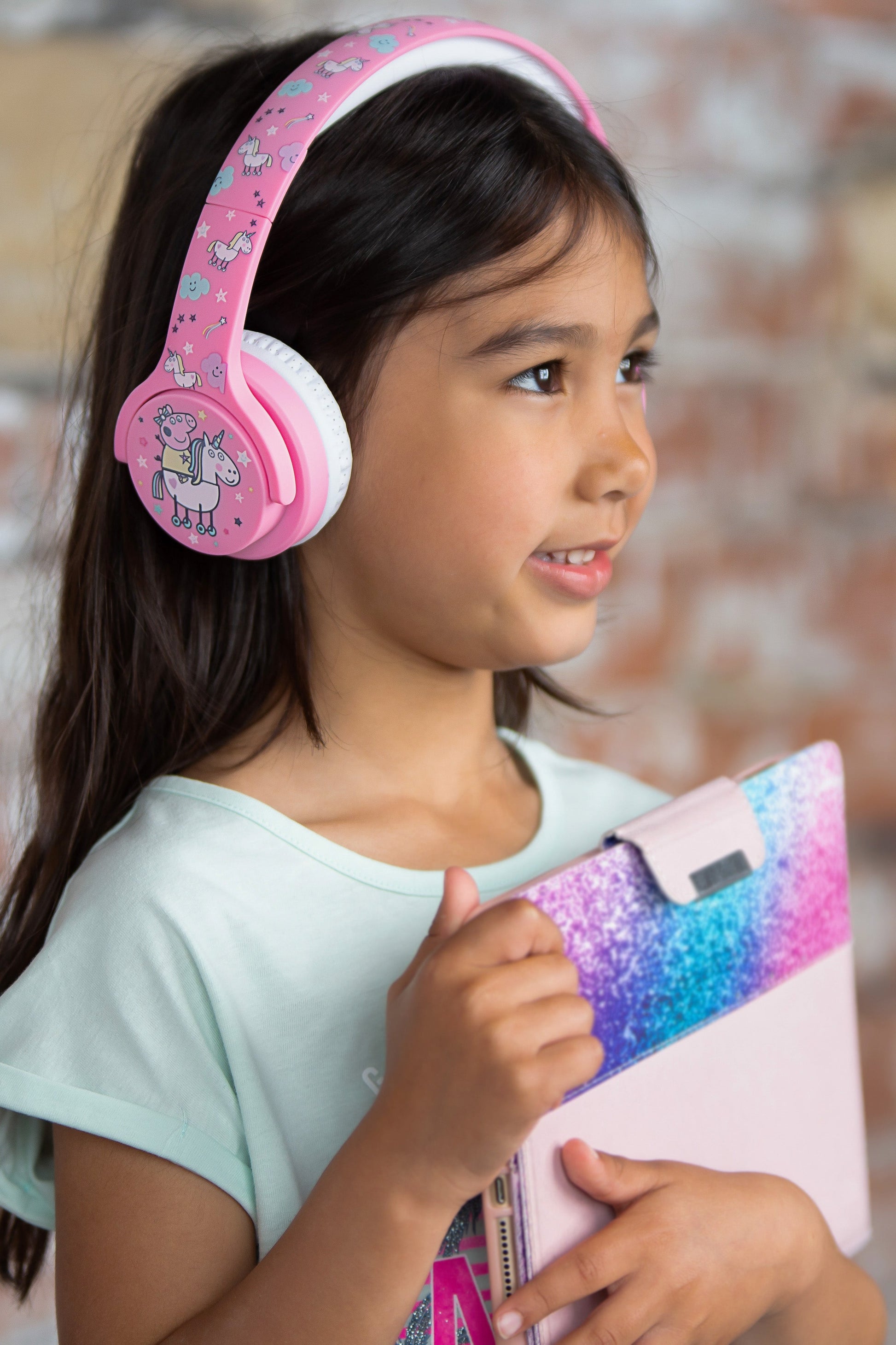 Peppa Pig | Adjustable Kids Wireless Bluetooth Headphones - xploregifts